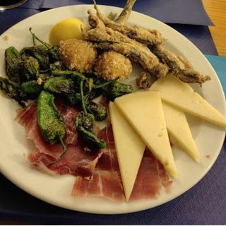 Ración De Surtido De Tapas