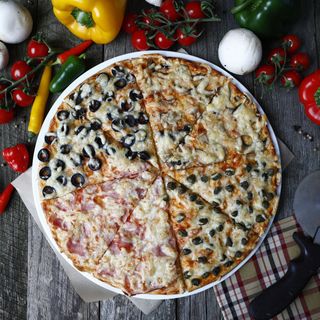 Pizza Quattro Stagioni mare  Ø 32cm