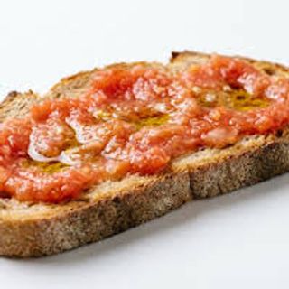 Tapa De Pan De Coca Con Tomate