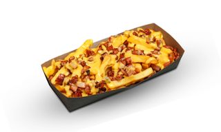 ფრი ბეკონით და ყველის სოუსით 