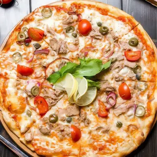 Pizza De Atún (Familiar)