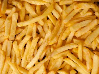 Patatas Fritas Al Punto De Sal Grandes