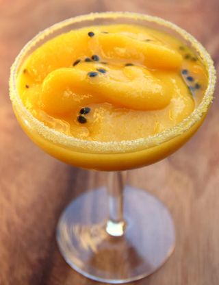 Frozen Passion Fruit Margarita 1Lt