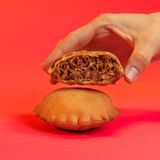 Pastelito de Carne Mechada