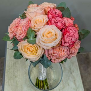 ვარდების საქორწილო თაიგული 3091