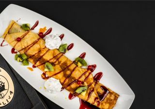 Palačinci sa marmeladom i šlagom