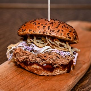 Pulled Pork Burger