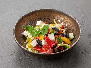 Греческий салат (350 гр.)