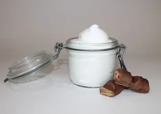 Yogurt Kinder Bueno