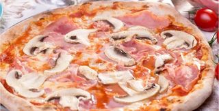 Pizza funghi prosciutto (28 cm.)