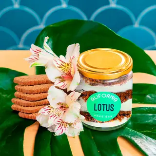 LOTUS cake