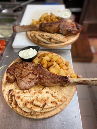 Bistecca di vitello Tomhk