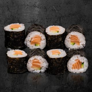 Хосомаки сьомга (6бр 110г)