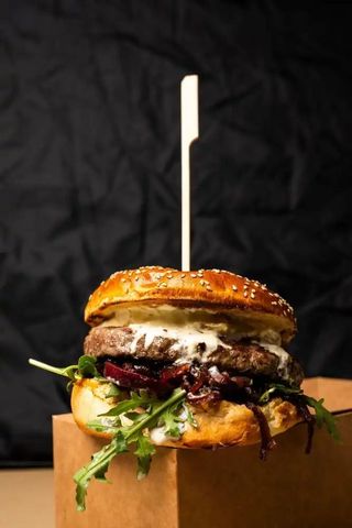 Burger Orzechowa Koza