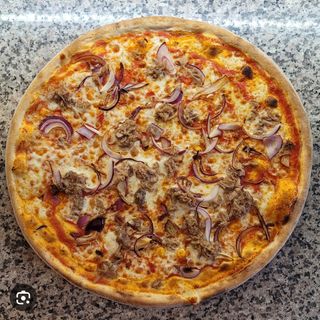 Pizza tonno e cipolla 
