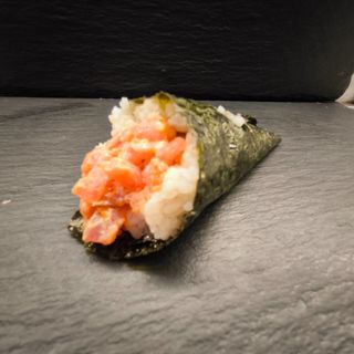Temaki spy tuna