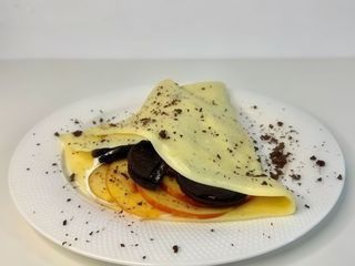 Млинець з орео і фруктами (260g)