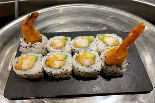 Uramaki Ebi Roll 8pzs.