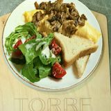 ომლეტი ქათმით, სოკოთი და ყველით