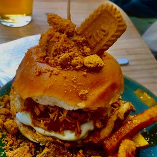 1. Hamburguesa Afghana 