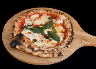 Pizza Regina Margherita 32-33cm