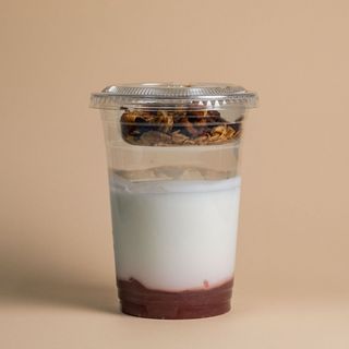 Yogurt granola