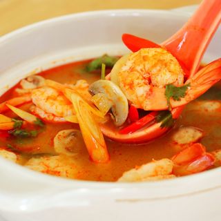 Supa Tom Yum cu creveti