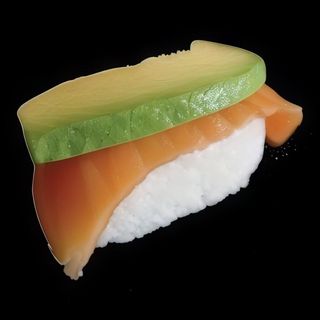 Nigiri Salmó I Alvocat (2 Uds.)