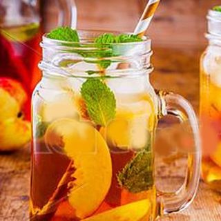 Դեղձի սառը թեյ