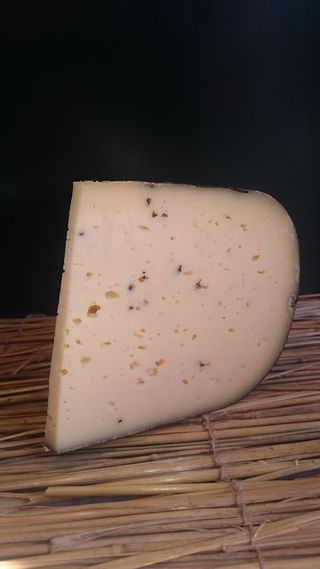 Gouda Trufado (250 Gr aprox)