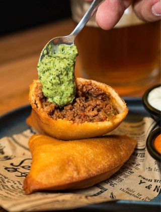 Empanada de Molida Picante