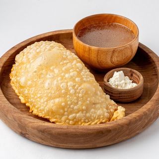 Чебурек с бульоном созбе (250г)
