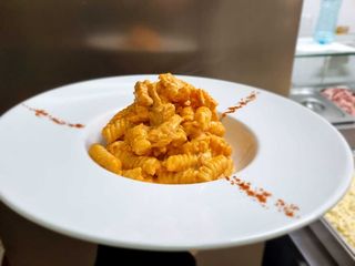 Fusilli cu somon afumat