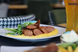 Zanatske kobasice sa sirom