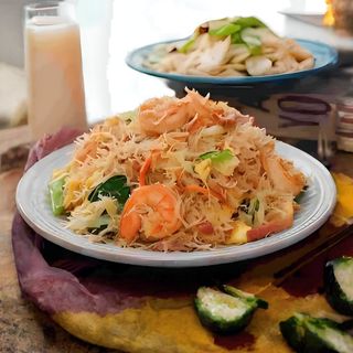 Fideos Fritos Con GAMBAS 虾仁炒粉干