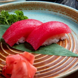 Nigiri di tonno 4 pezzi