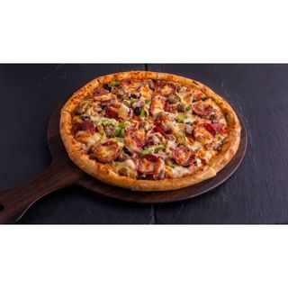Café Zaitoon Special Nyama Feast Pizza buy one get one free every friday