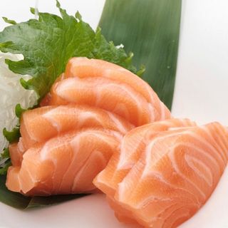 206. Sashimi sake - 6 pezzi