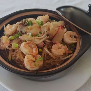 211 Spaghetti di soya fruti di mare in casseruola