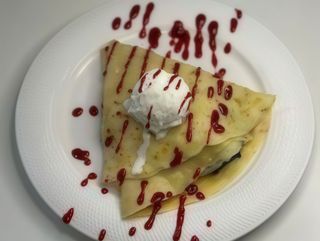 Млинець з маком і вишнями (310g)