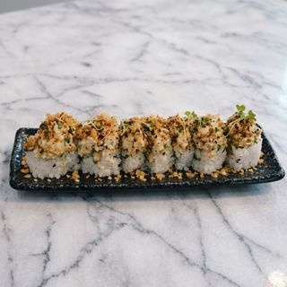 Uramaki Salmón Tempura (8 uds.)