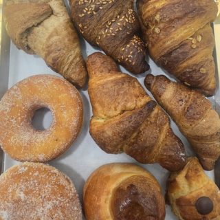 Bag salva cibo:cornetteria mista del valore di €8,00