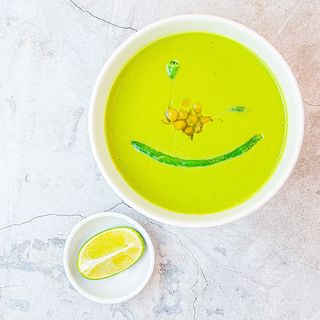 Суп пюре из стручков зеленого горошка