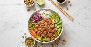 Riso bianco, tartare di tonno