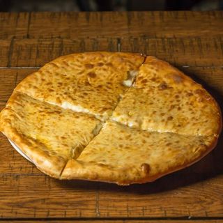 Khachapuri Imeruli, pizza georgiana