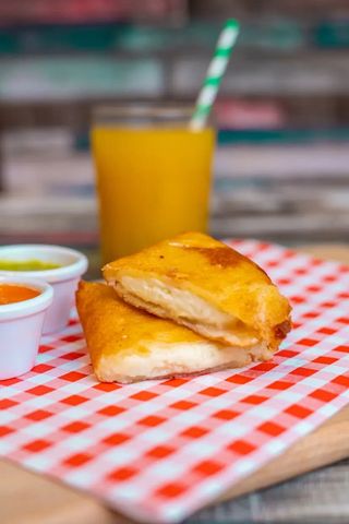 Empanada Queso