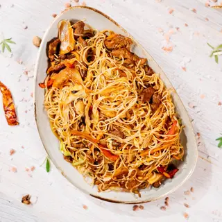 Noodles cu pui