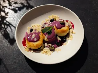 Сирники зі смородиною (230g)