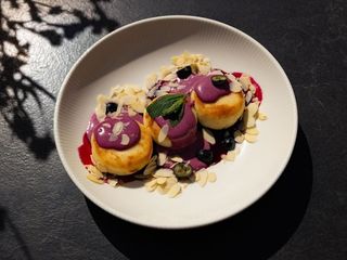Сирники зі смородиною (230g)