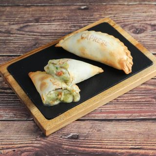 Empanada Caprese (1 Ud.)